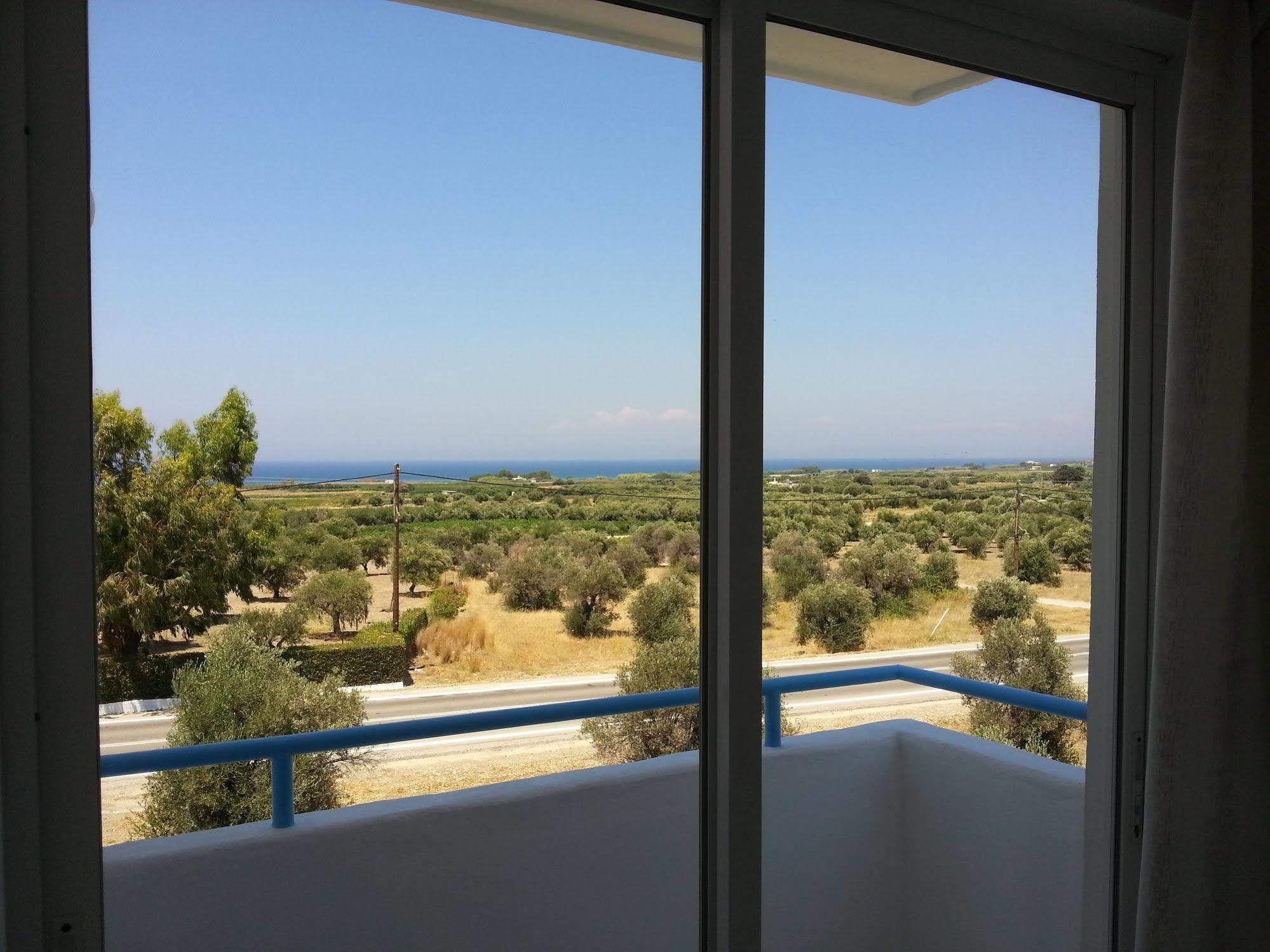 Saint George Ecotel Kalavárda المظهر الخارجي الصورة
